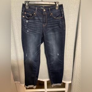 Time & Tru capri jeans in size 6. Distressed look  Brand new without tags